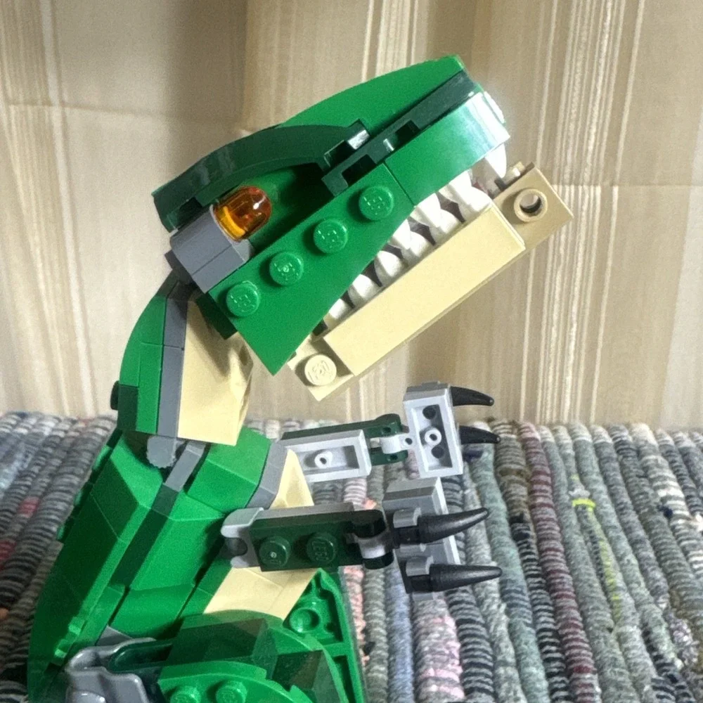 LEGO CREATOR DINOSAUR 31058 Mighty Dinosaurs Green Edition full trex model‎ only